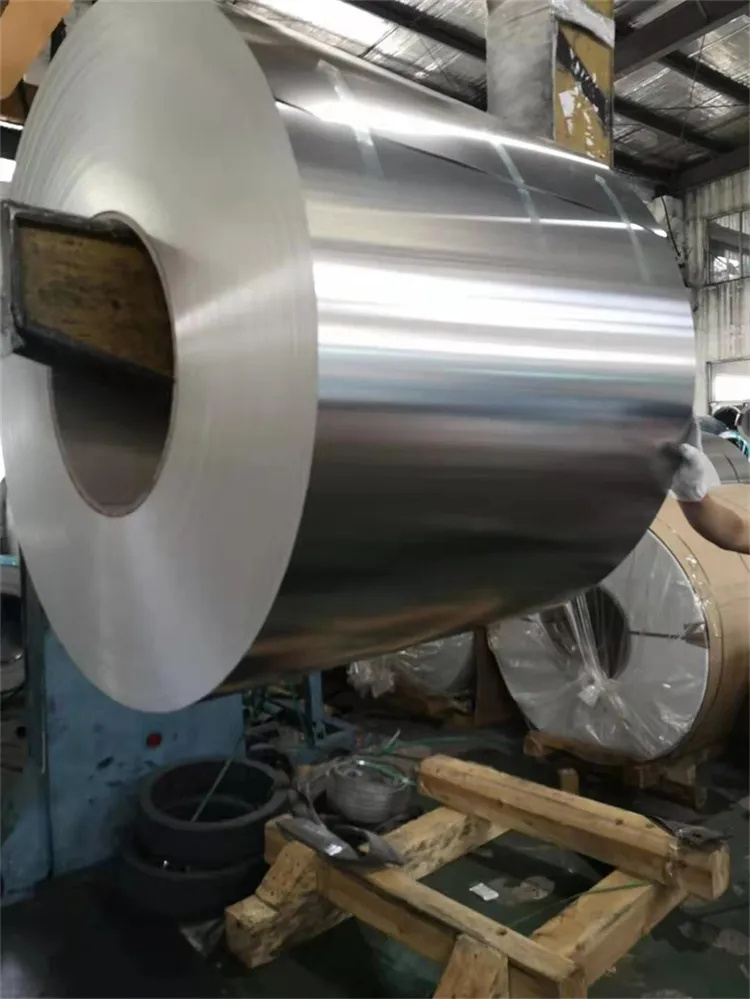 铝卷板存放时需注意的要点知识